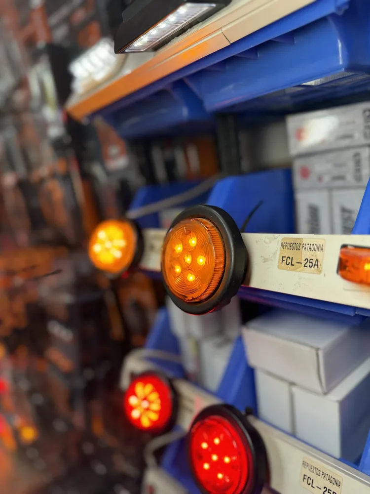 Se&ntilde;aleras direccionales LED